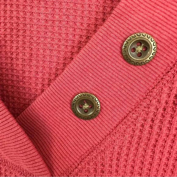 Seven7 Women’s Long Sleeve Waffle Knit Hi/Lo V-Neck Rust/Red Top Size L GUC - Picture 4 of 8